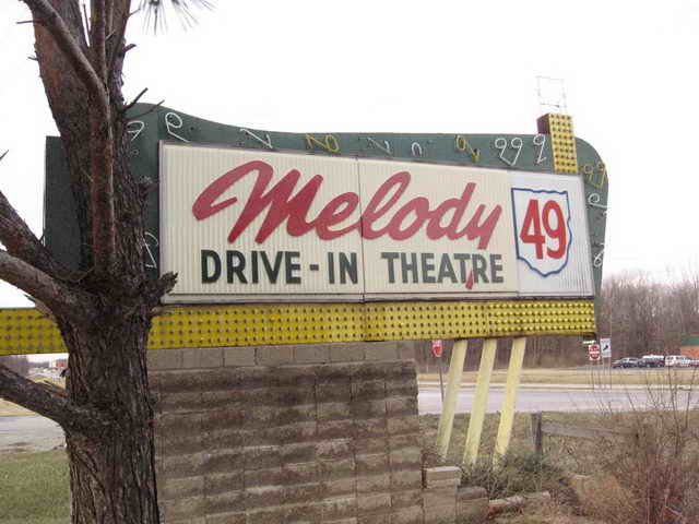Melody 49 Drive-In - 2006 Photo